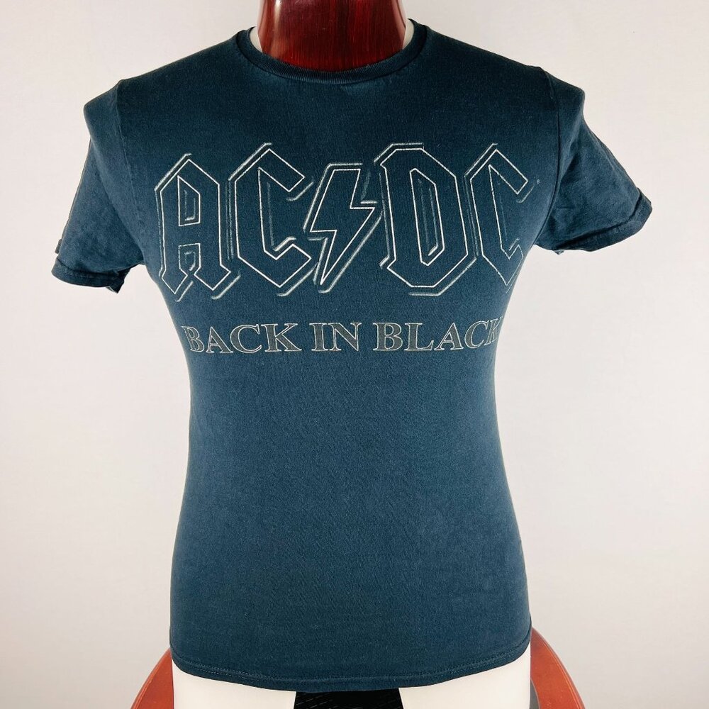 AC/DC Back In Black Album Small T-Shirt Shirt